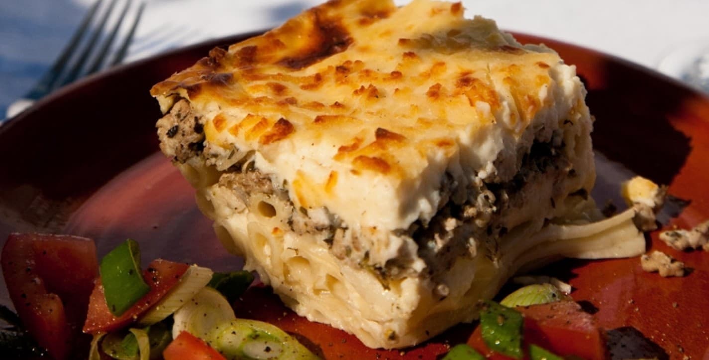 makaronia tou fournou recipe serving